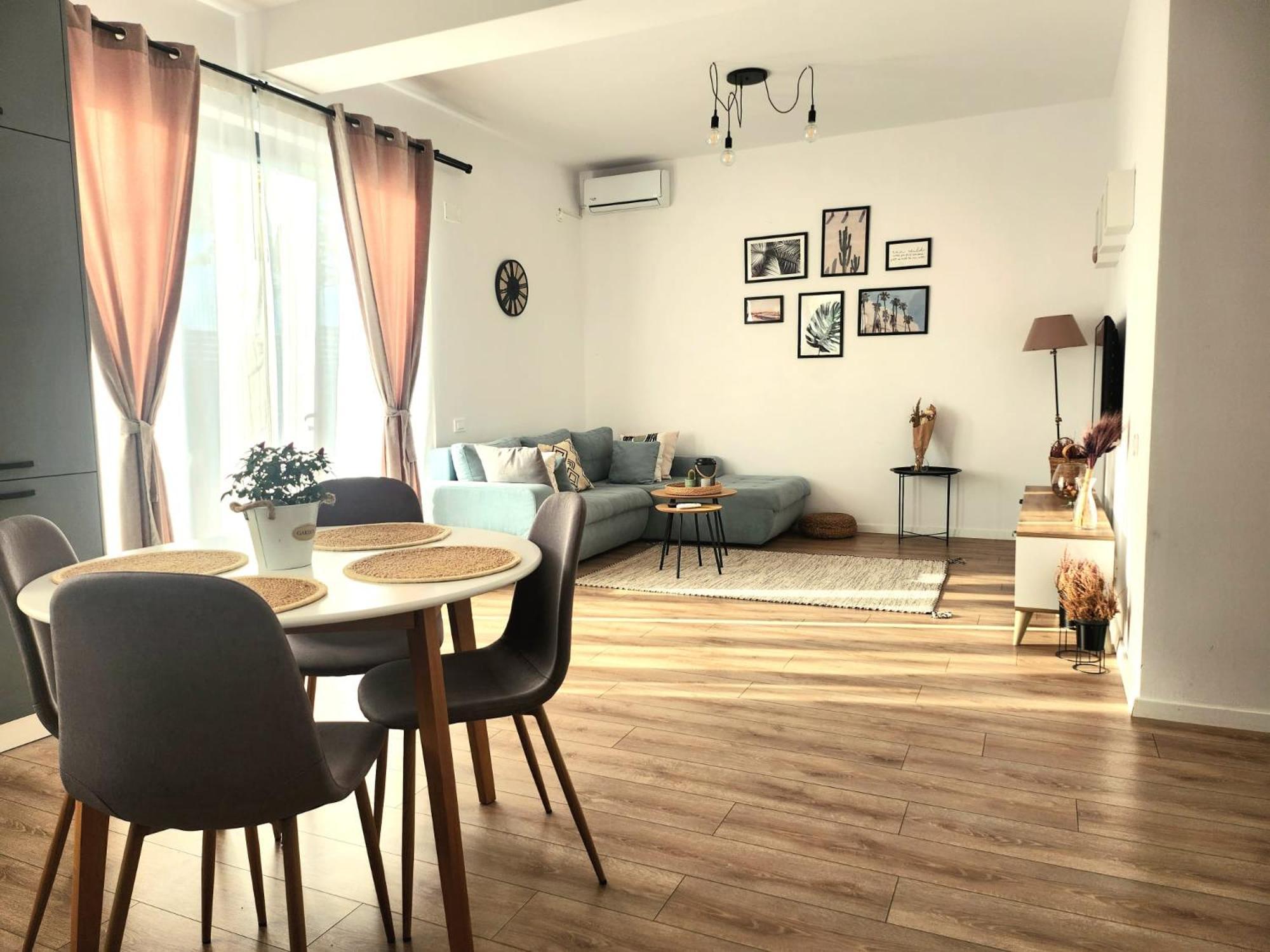 Adm Cozy Home - Entire Private House&Garden Tunarii Oda fotoğraf